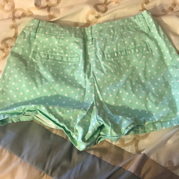 Mint green polka dot shorts - Picture 2 of 2